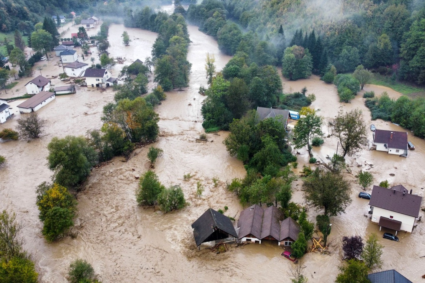 Bei Überschwemmungen und Erdrutschen in Bosnien-Herzegowina kamen mindestens 18 Menschen ums Leben (Foto aktuell).