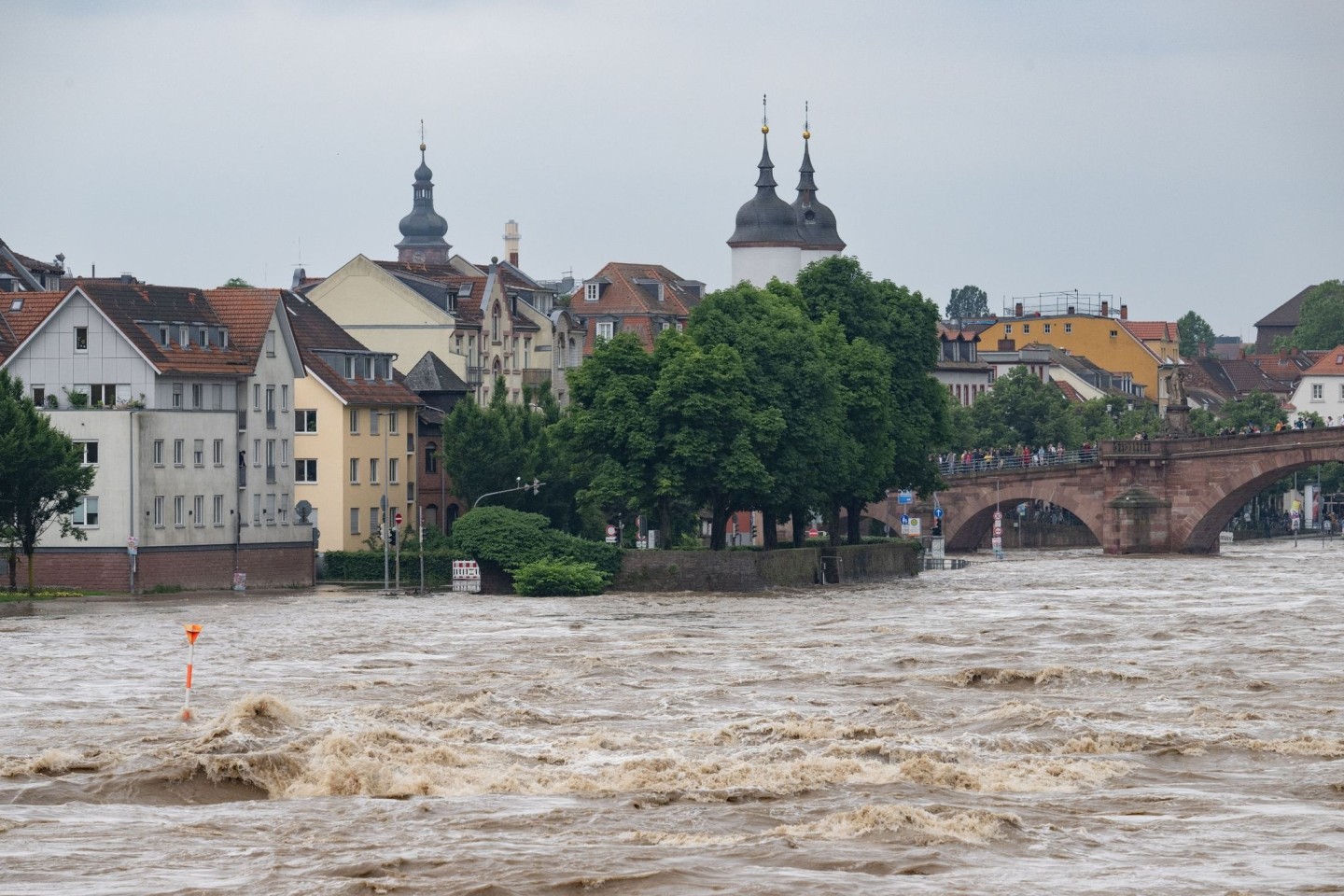 Starke Niederschläge haben vor Kurzem zu Sturzfluten und Überschwemmungen in Süddeutschland geführt.
