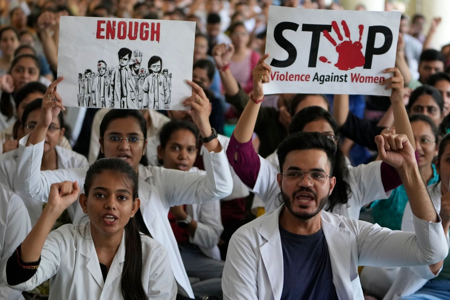 Der Protest in Indien nach dem grausamen Tod einer Ärztin in Ausbildung ist groß.